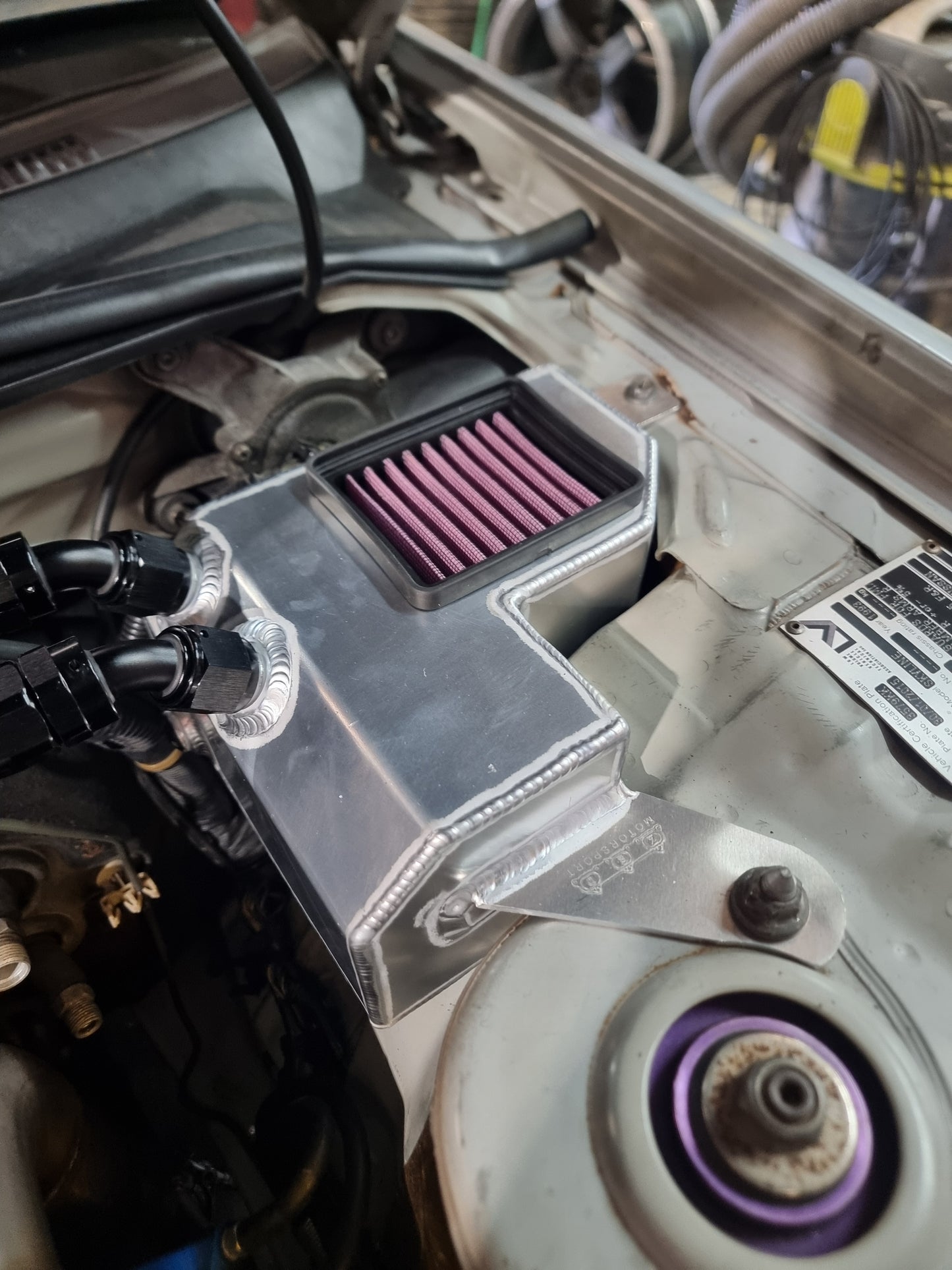 r33 non-abs catch can