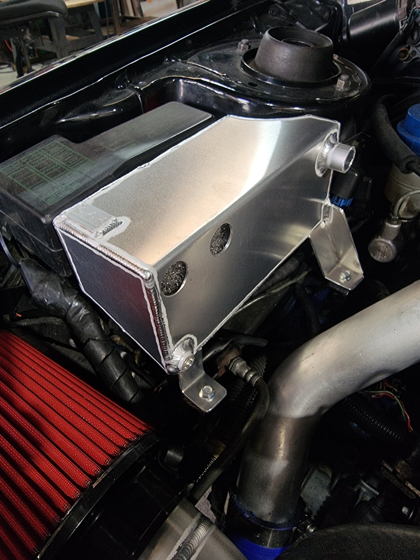 vr4 / evo 0 vented catch can